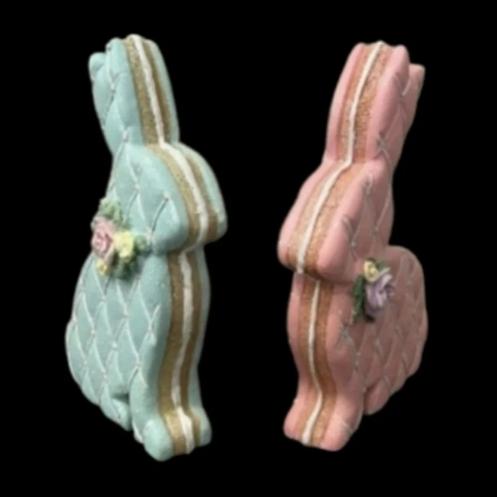 Blue Iced Gingerbread Easter Bunnny Cookie White lattice Resin Figure Decor New - Picture 5 of 7